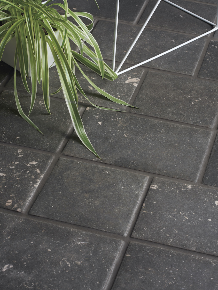 Bluestone Black Outdoor Porcelain Paving Slabs - 300x200