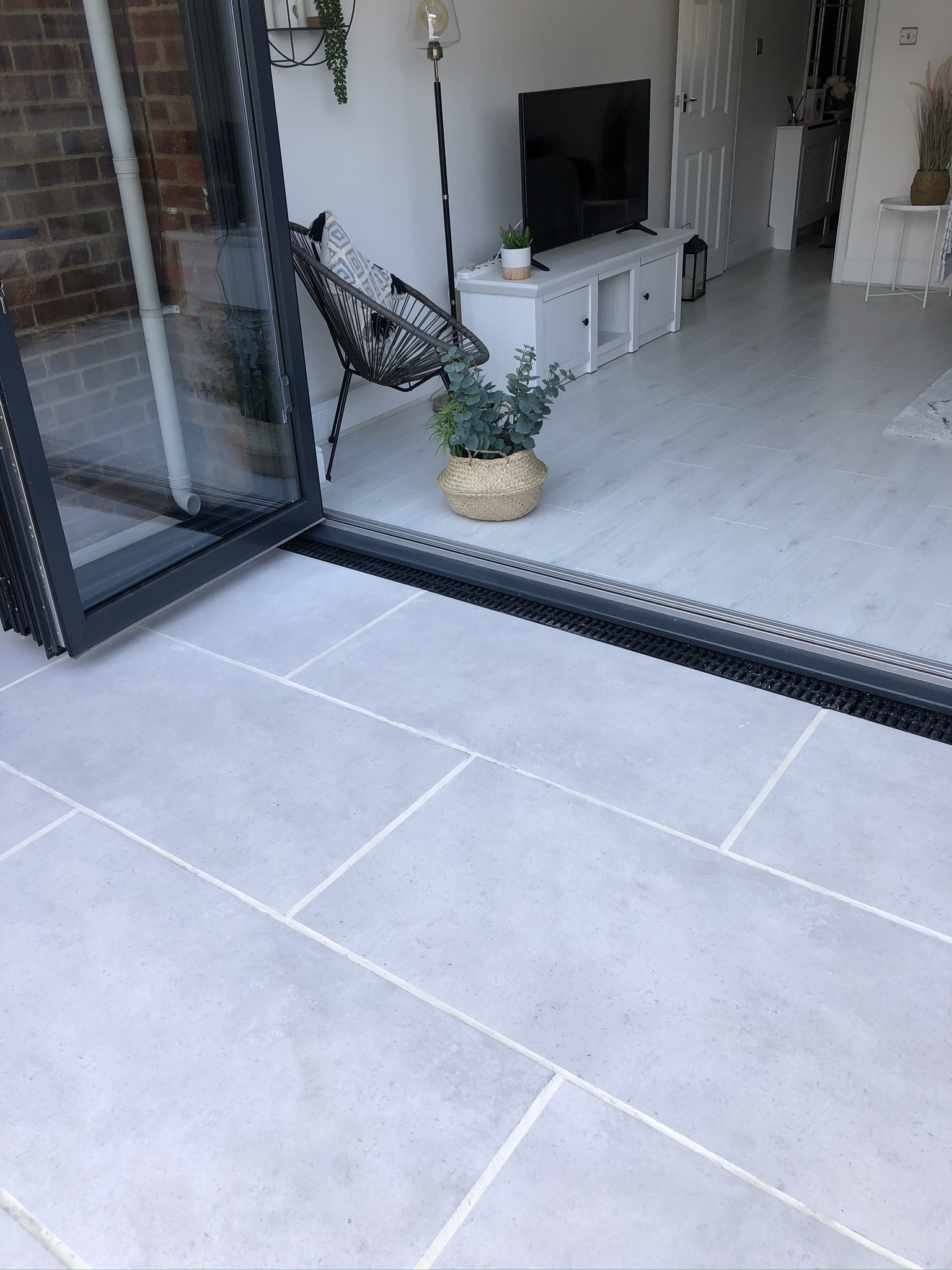 Eclipse Silver Outdoor Porcelain Paving Tiles - 900x600x20mm