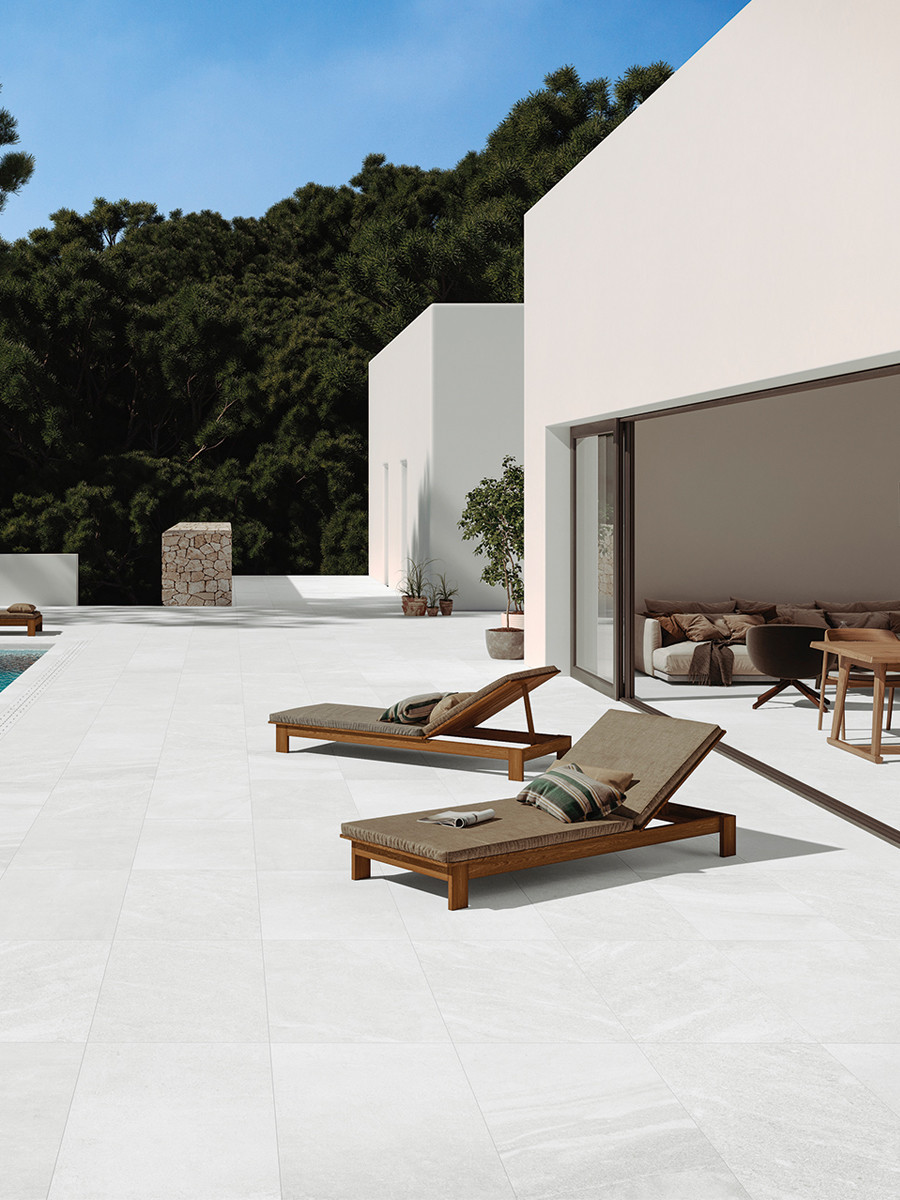 Idemo White Outdoor Tile - 600x600x16mm