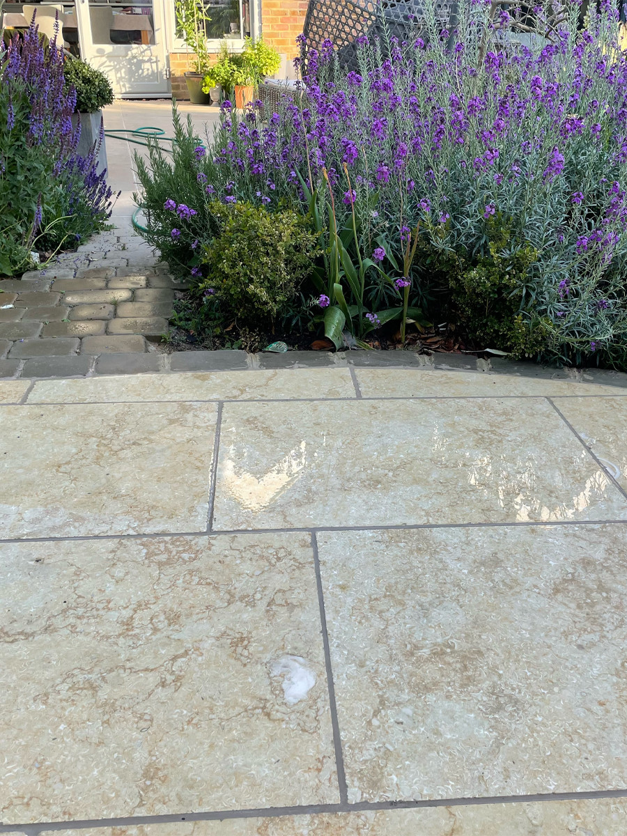 Sahara Beige Tumbled Limestone Paving Slabs - 900x600mm