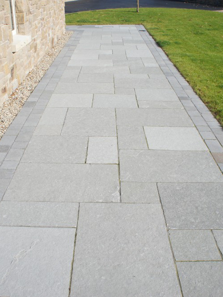 Dove Grey Antique Limestone Paving Slabs - Mix Size Patio Pack